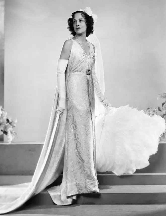 Mary Louise Ulmer-Ellsworth, presented at court in London, July 2, 1937